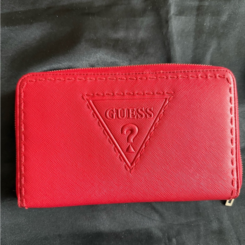 Guess Red Compact Wallet With Triangular Logo - image 1